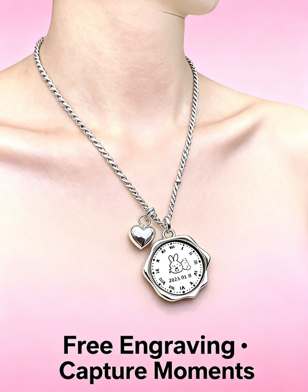 Petlovein Custom Pet ID Necklace - A Personalized Tribute to Your Best Friend